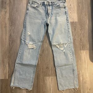 GAP 90’s Loose Mid-rise Light Blue Straight Leg Distressed Jeans